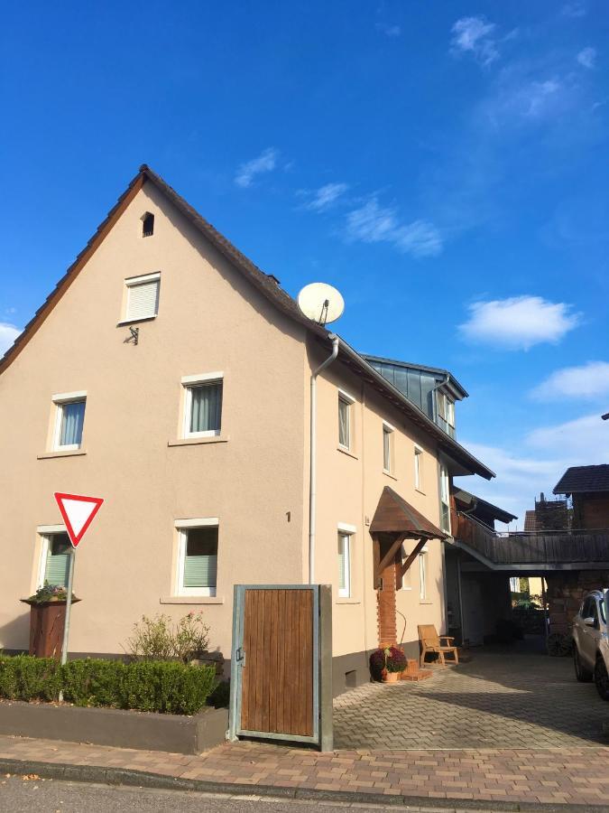 Entzueckende Traumwohnung - Nur 5Min Vom Europa-Park! Rheinhausen Eksteriør bilde
